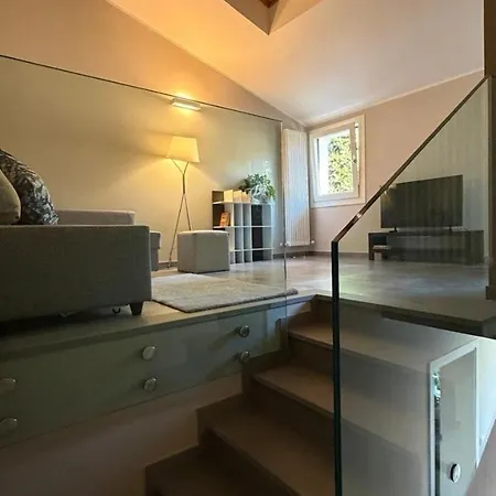 Cozy Private Historic Center *