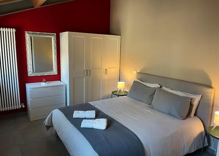 Cozy Private Historic Center